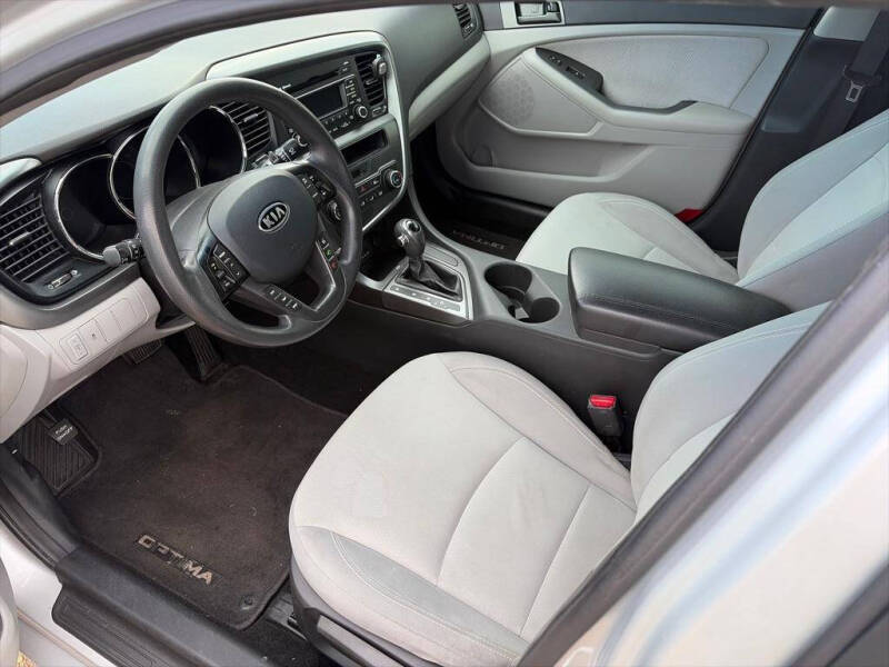 2012 Kia Optima LX