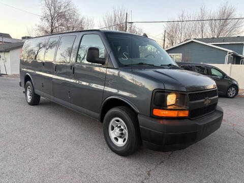 2017 Chevrolet Express LS 3500
