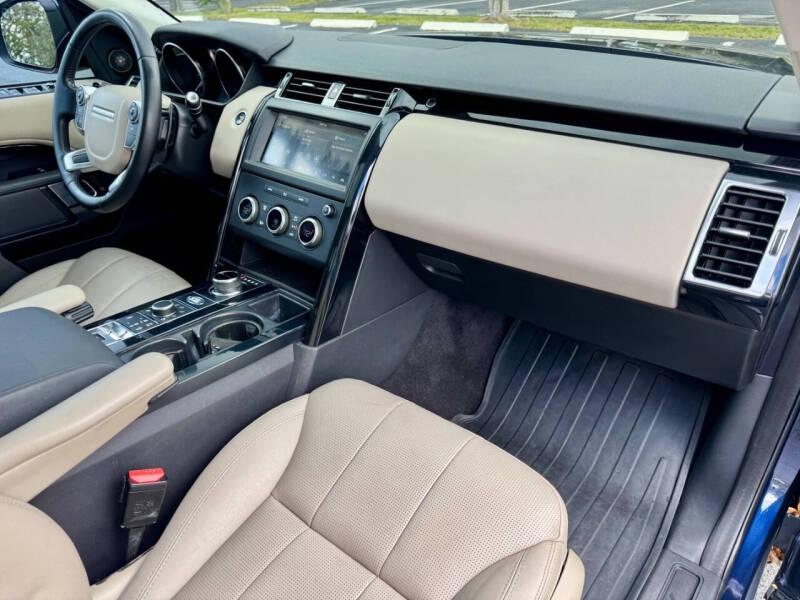 2018 Land Rover Discovery SE