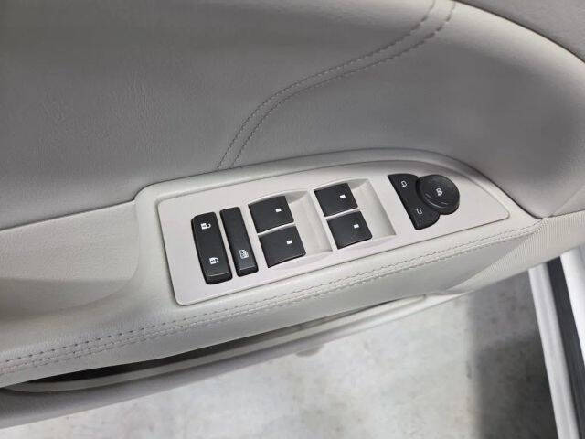 2011 Buick Lucerne CX