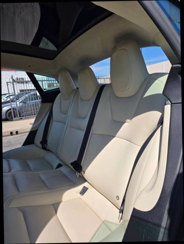 2019 Tesla Model S