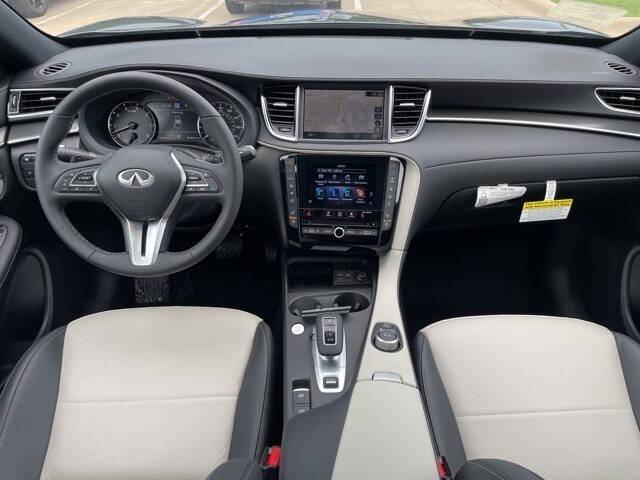 2025 Infiniti QX55 Essential