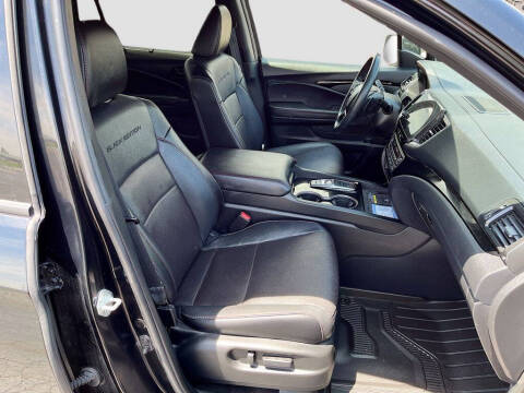 2025 Honda Passport Black Edition