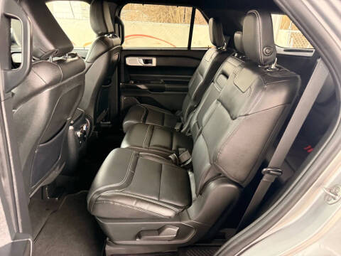 2020 Ford Explorer ST