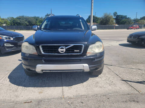 2013 Volvo XC90 3.2 R-Design Platinum