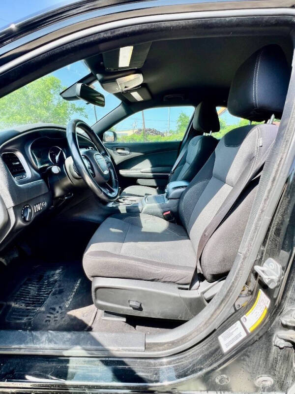 2015 Dodge Charger SE