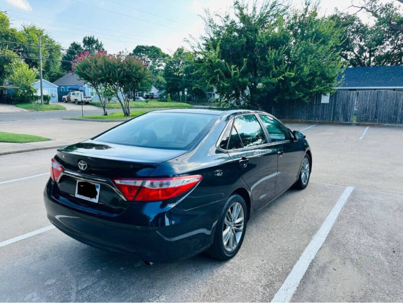 2016 Toyota Camry SE