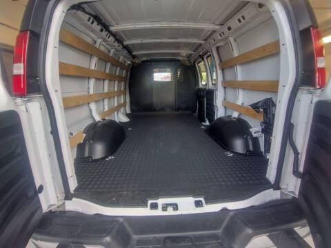 2024 GMC Savana 2500