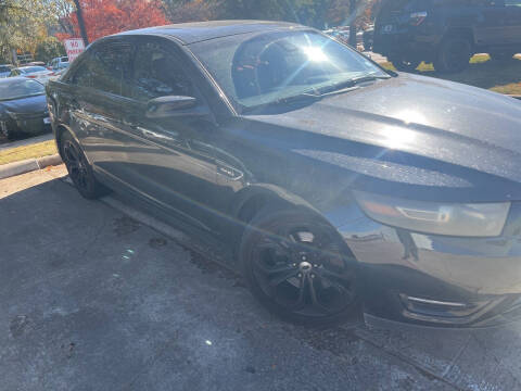 2014 Ford Taurus SHO