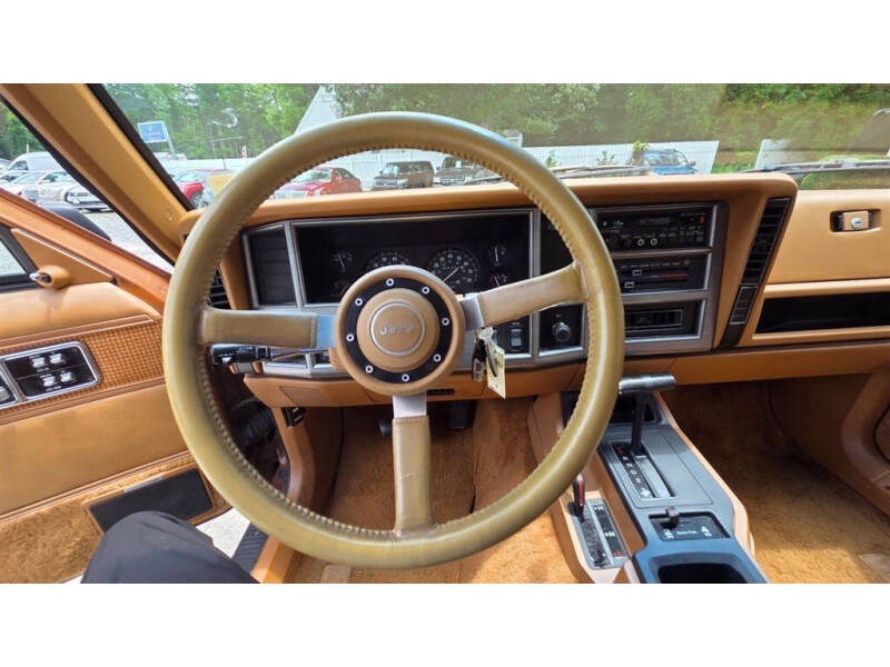 1986 Jeep Cherokee Laredo