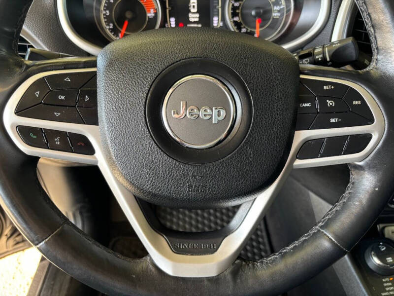 2018 Jeep Cherokee Latitude Plus