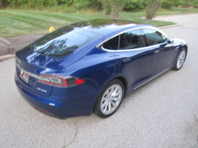 2019 Tesla Model S Standard Range