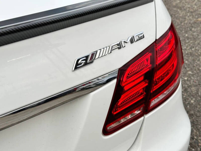 2015 Mercedes-Benz E-Class E 63 AMG S-Model