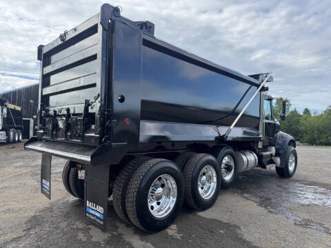 2009 Mack Granite
