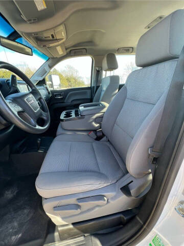 2017 GMC Sierra 3500HD CC