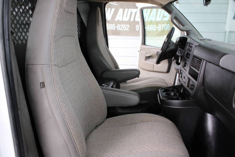 2016 Chevrolet Express 2500