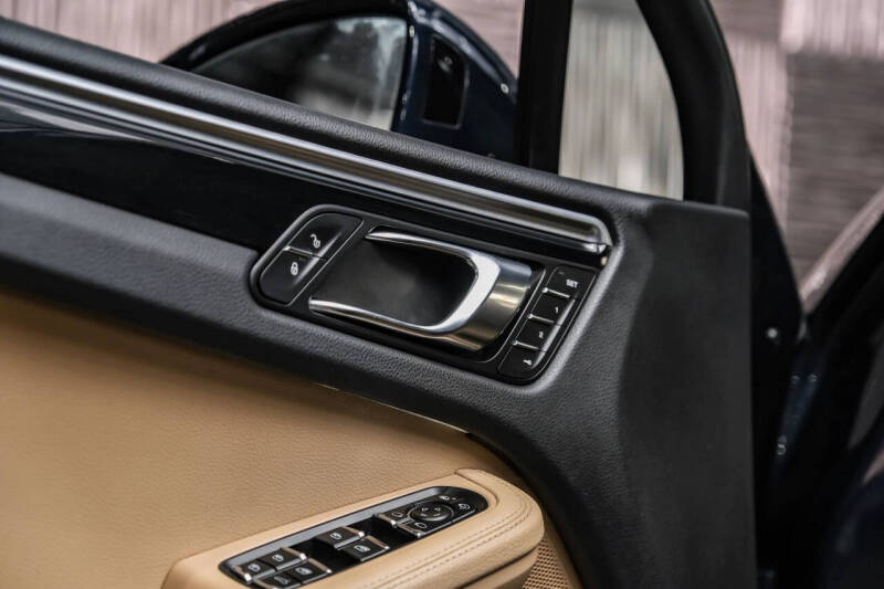 2018 Porsche Macan