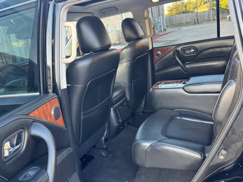 2019 Infiniti QX80 Luxe