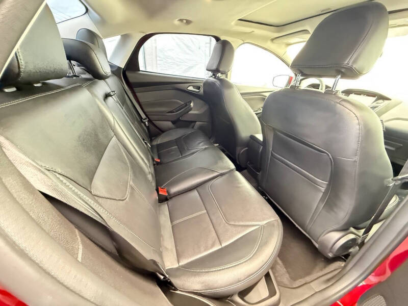 2017 Ford Focus Titanium