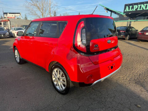 2018 Kia Soul +