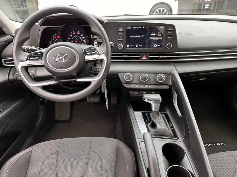 2023 Hyundai Elantra