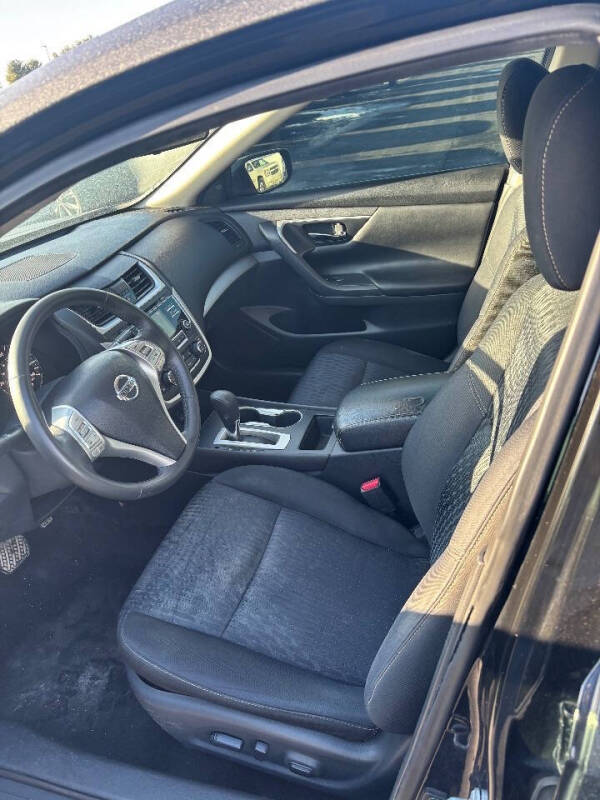 2017 Nissan Altima 2.5 SV