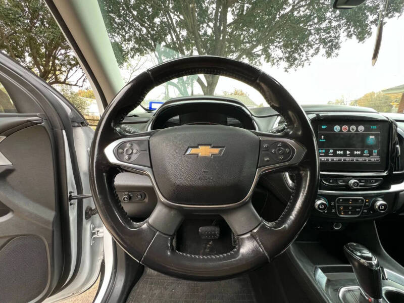 2019 Chevrolet Traverse LT Cloth