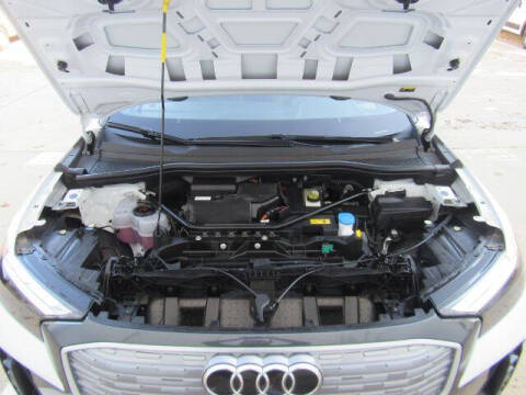 2022 Audi Q4 e-tron quattro Premium Plus 50