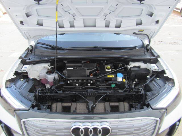 2022 Audi Q4 e-tron quattro Premium Plus 50