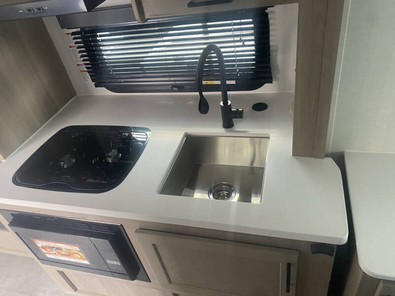 2026 Flagstaff E-PRO 19RL