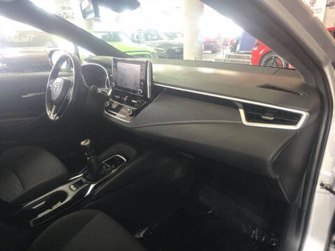 2020 Toyota Corolla Hatchback SE