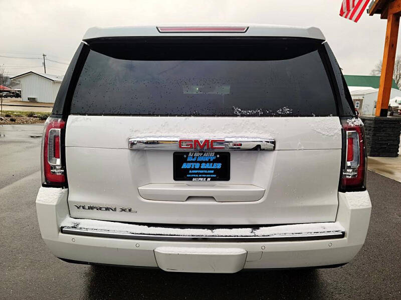 2017 GMC Yukon XL Denali