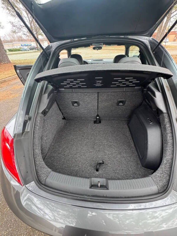 2012 Volkswagen Beetle