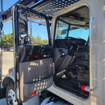 2020 Peterbilt 365