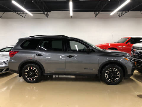 2019 Nissan Pathfinder for sale at Fox Valley Motorworks in Lake In The Hills IL