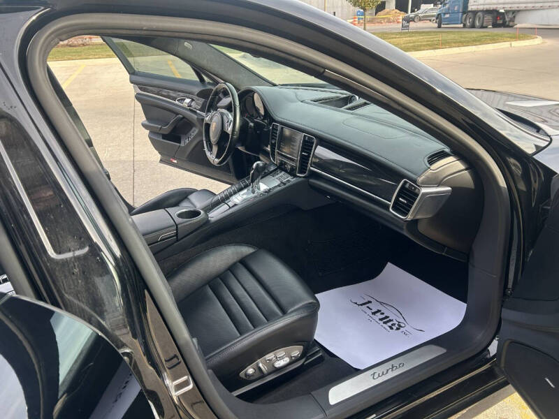 2015 Porsche Panamera Turbo