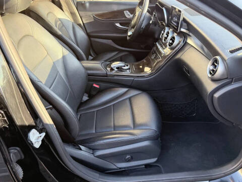 2015 Mercedes-Benz C-Class C 300