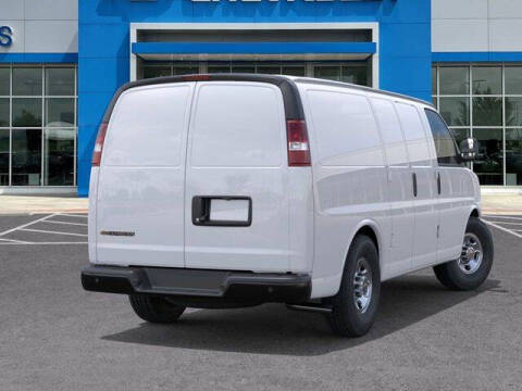 2025 Chevrolet Express 2500