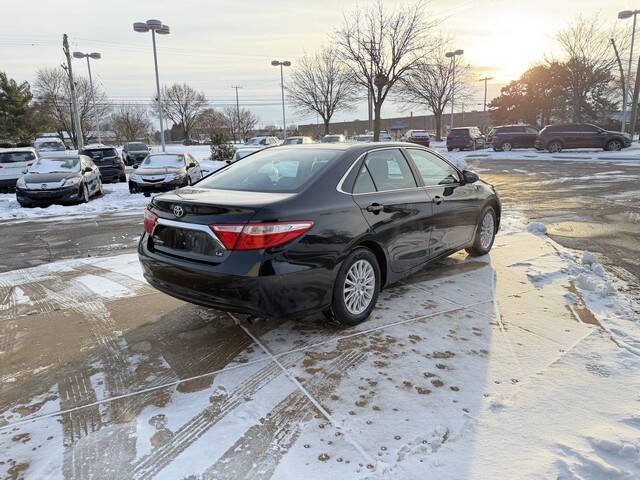2015 Toyota Camry LE