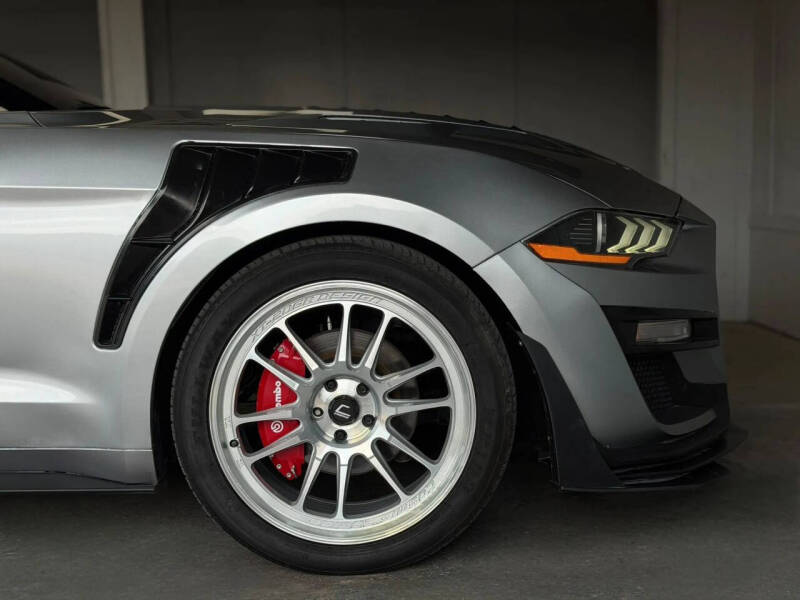 2020 Ford Mustang