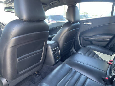 2014 Dodge Charger SXT