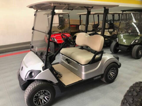 2017 Yamaha QuieTech Gas Golf Car - Silver for sale at Curry's Body Shop in Osborne KS