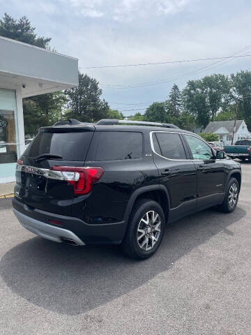 2022 GMC Acadia SLE