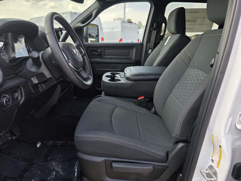 2026 RAM 2500 Black Express