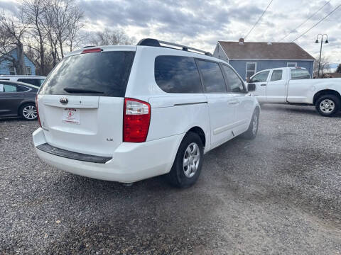 2006 Kia Sedona LX