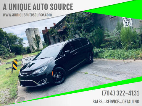 2017 Chrysler Pacifica for sale at A UNIQUE AUTO SOURCE in Albemarle NC
