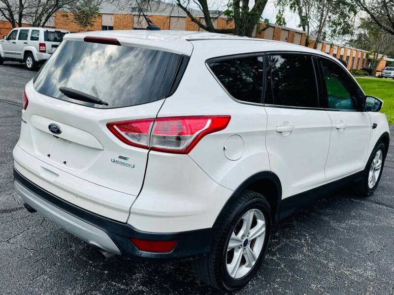 2015 Ford Escape SE