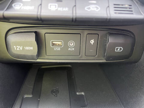 2019 Hyundai Veloster 2.0L