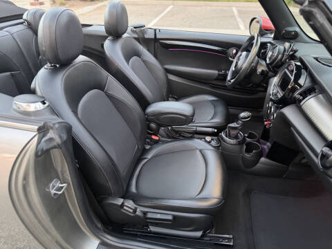 2017 MINI Convertible Cooper