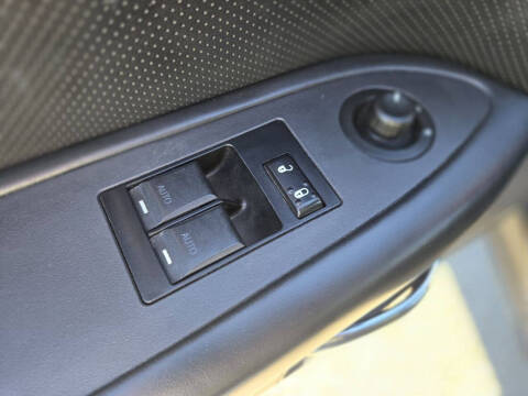 2013 Dodge Challenger SXT Plus